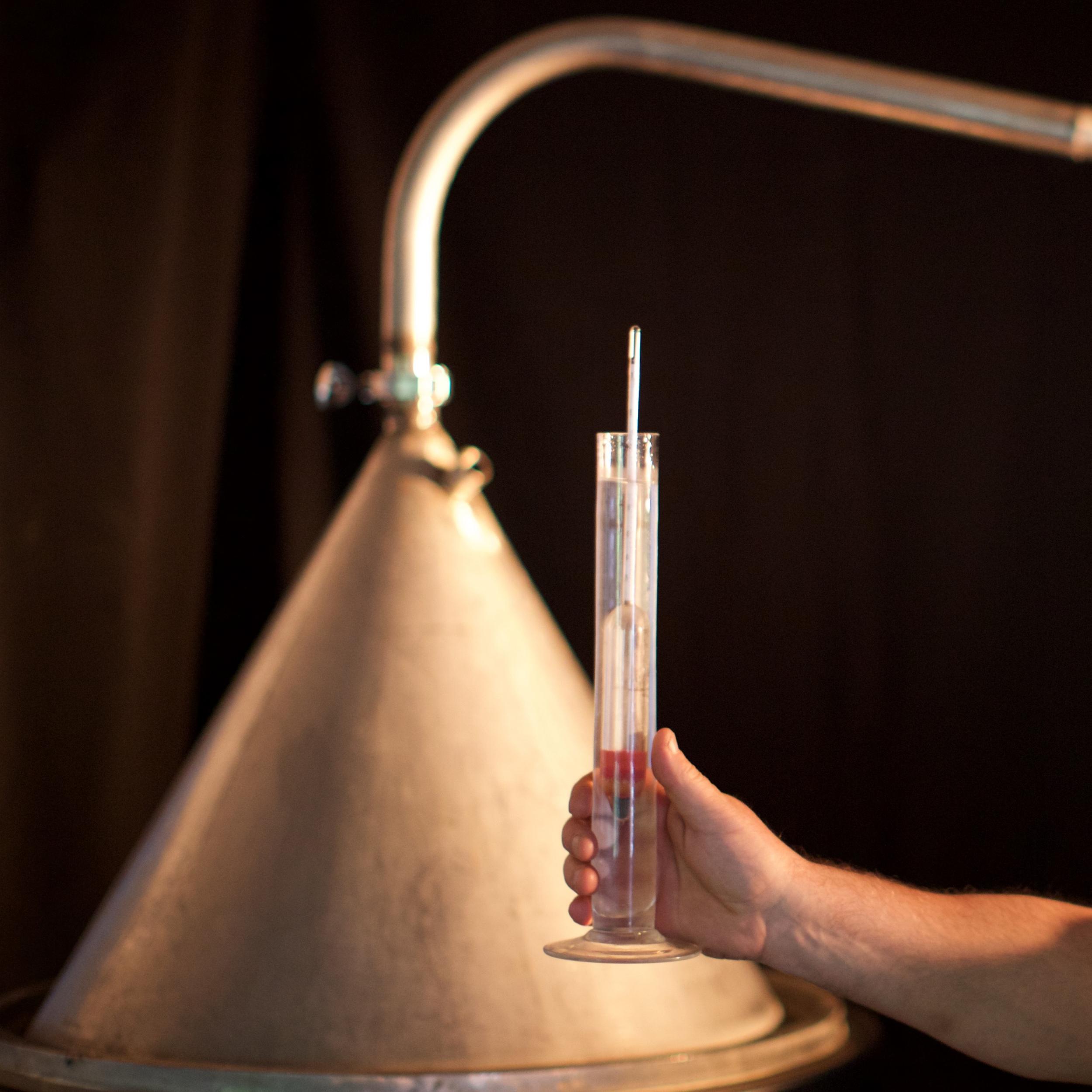 Mise en bouteille du Gin 